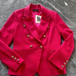 Fusia Statement Blazer w Gold Button Accent